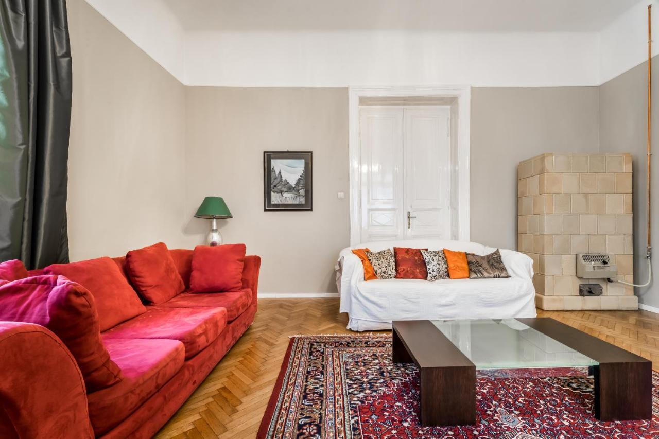 Berta - 4 Bedrooms, 3 Baths Budapest Exteriör bild