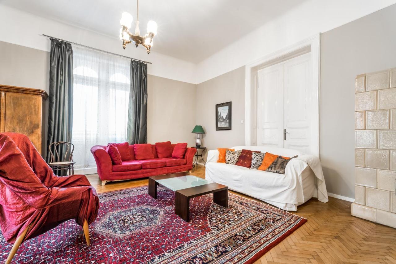 Berta - 4 Bedrooms, 3 Baths Budapest Exteriör bild